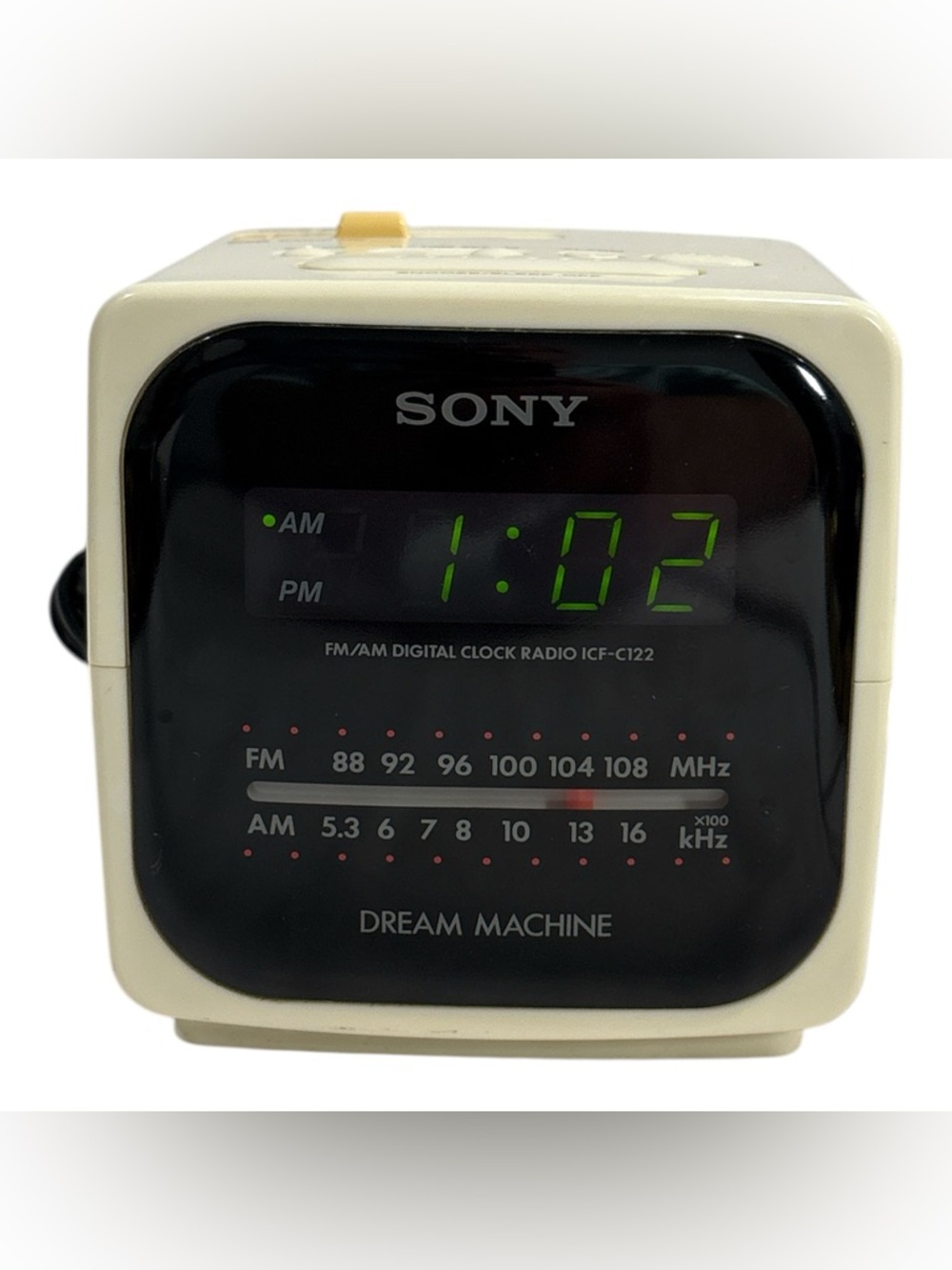 Sony Dream Machine Cube Alarm Clock AM/FM Radio Model ICF-C122 White LED Tested